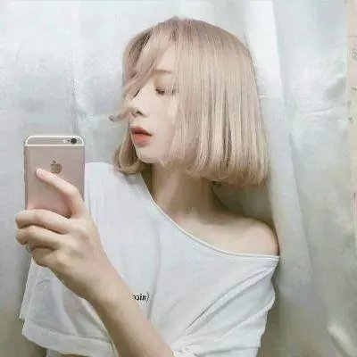 特维和他的七个女儿